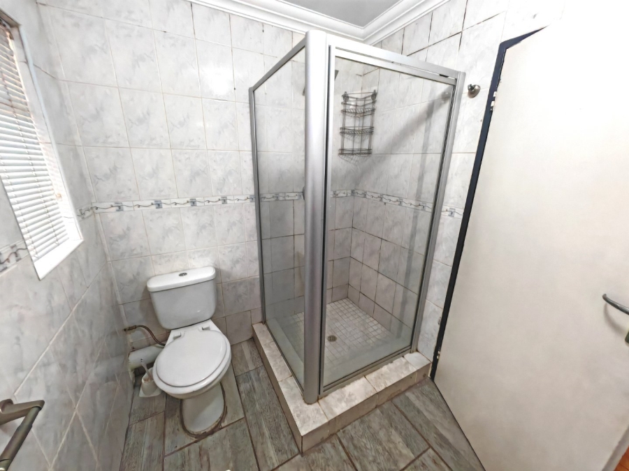 10 Bedroom Property for Sale in Brandwag Free State